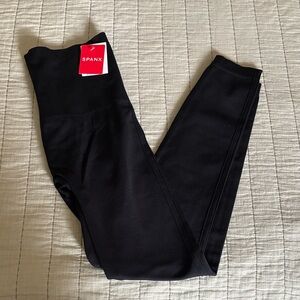 SPANX Classic Black Leggings - Look at me Now